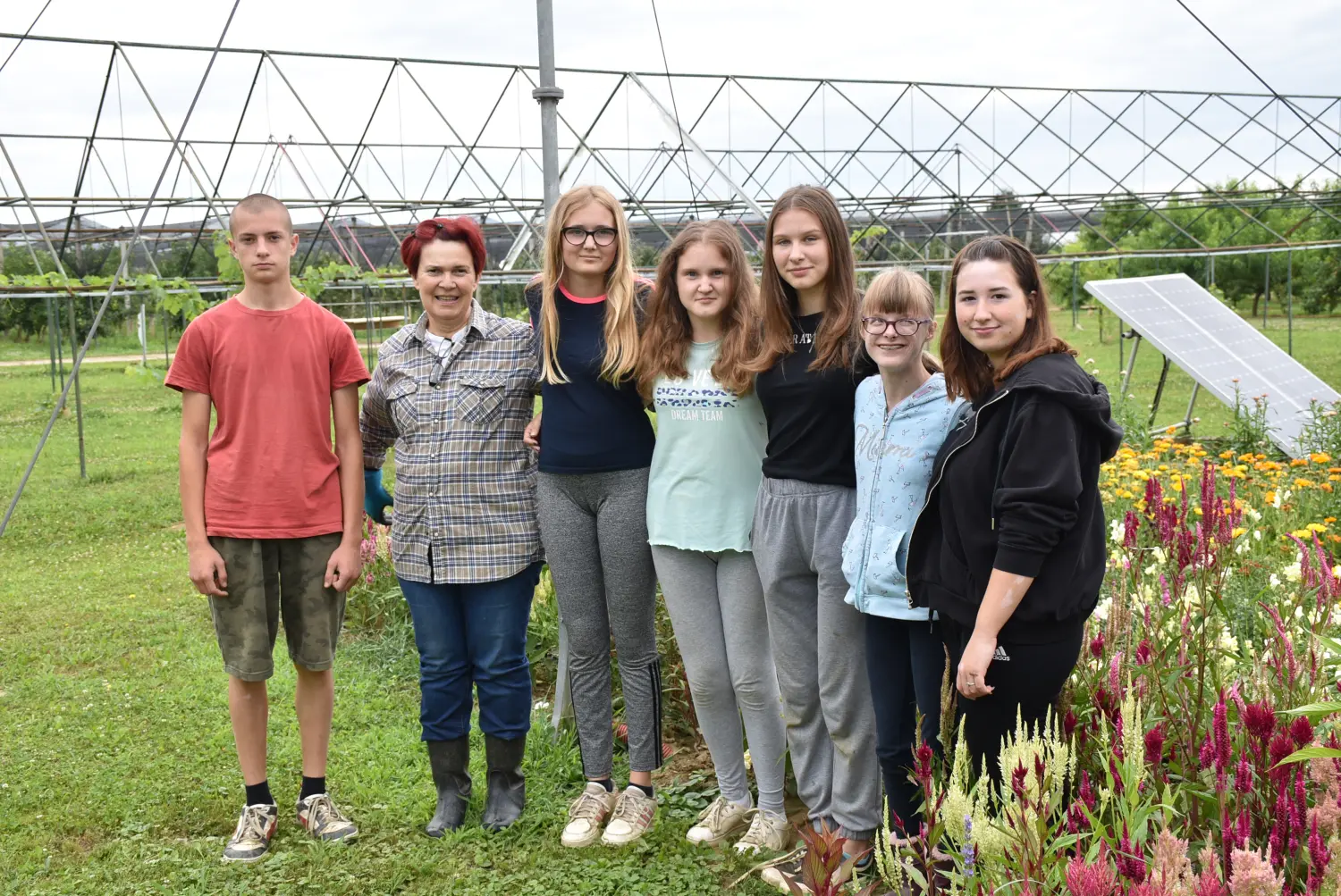 Gospodarska škola,školska ekonomija (2) Gospodarska škola,školska ekonomija (2)