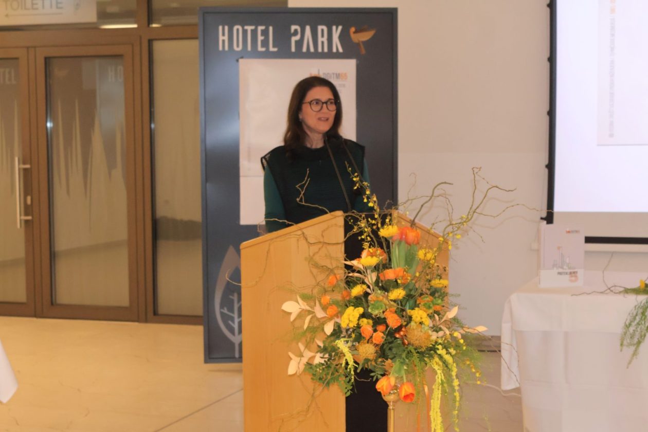 Grad Čakovec 65 godina Društva građevinskih inženjera i tehničara Međimurja (22) Grad Čakovec 65 godina Društva građevinskih inženjera i tehničara Međimurja (22)