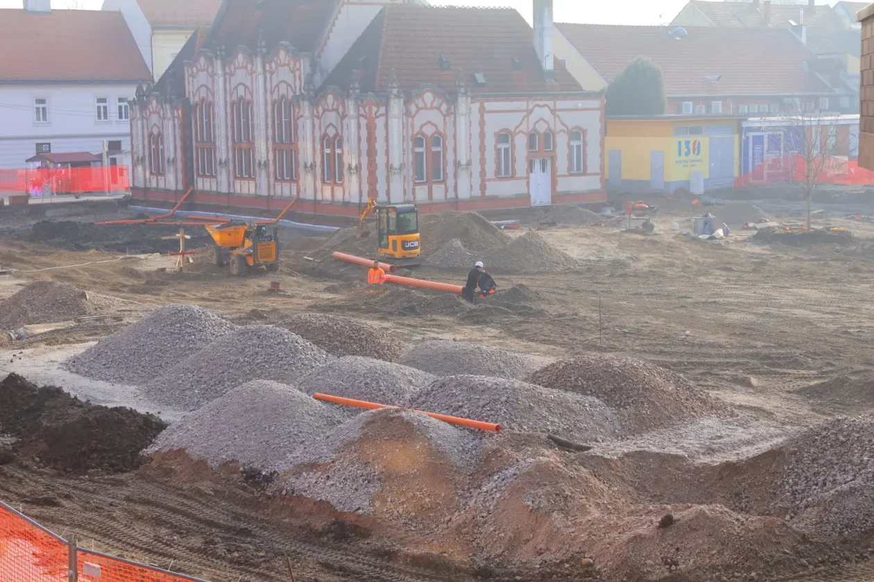 Grad Čakovec Trg Republike radovi (6)