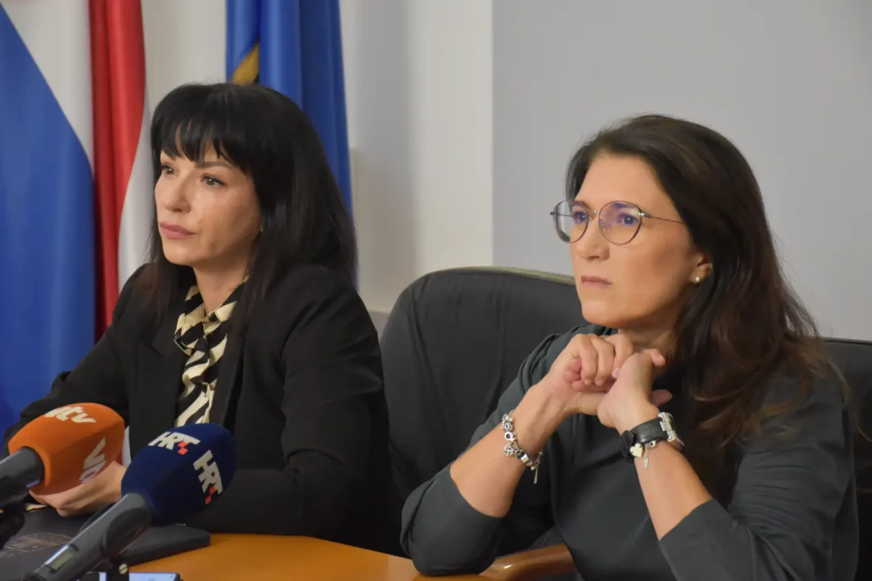 Grad Čakovec, Trg Republike, rekontrukcija, Maja Đurkin, potpisivanje ugovora (3) Grad Čakovec, Trg Republike, rekontrukcija, Maja Đurkin, potpisivanje ugovora (3)