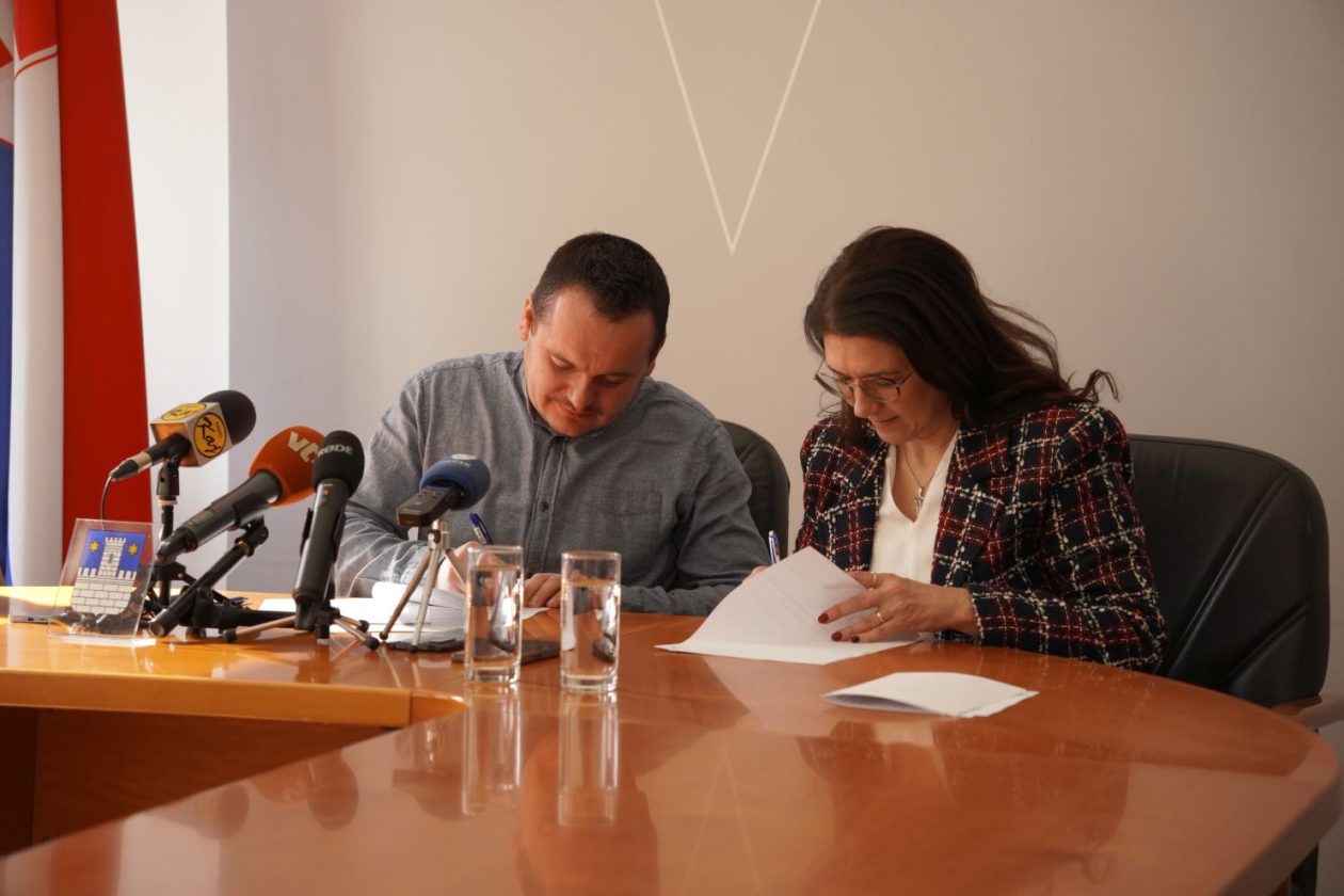 Grad Čakovec potpisivanje ugovora u udrugama (25) Grad Čakovec potpisivanje ugovora u udrugama (25)