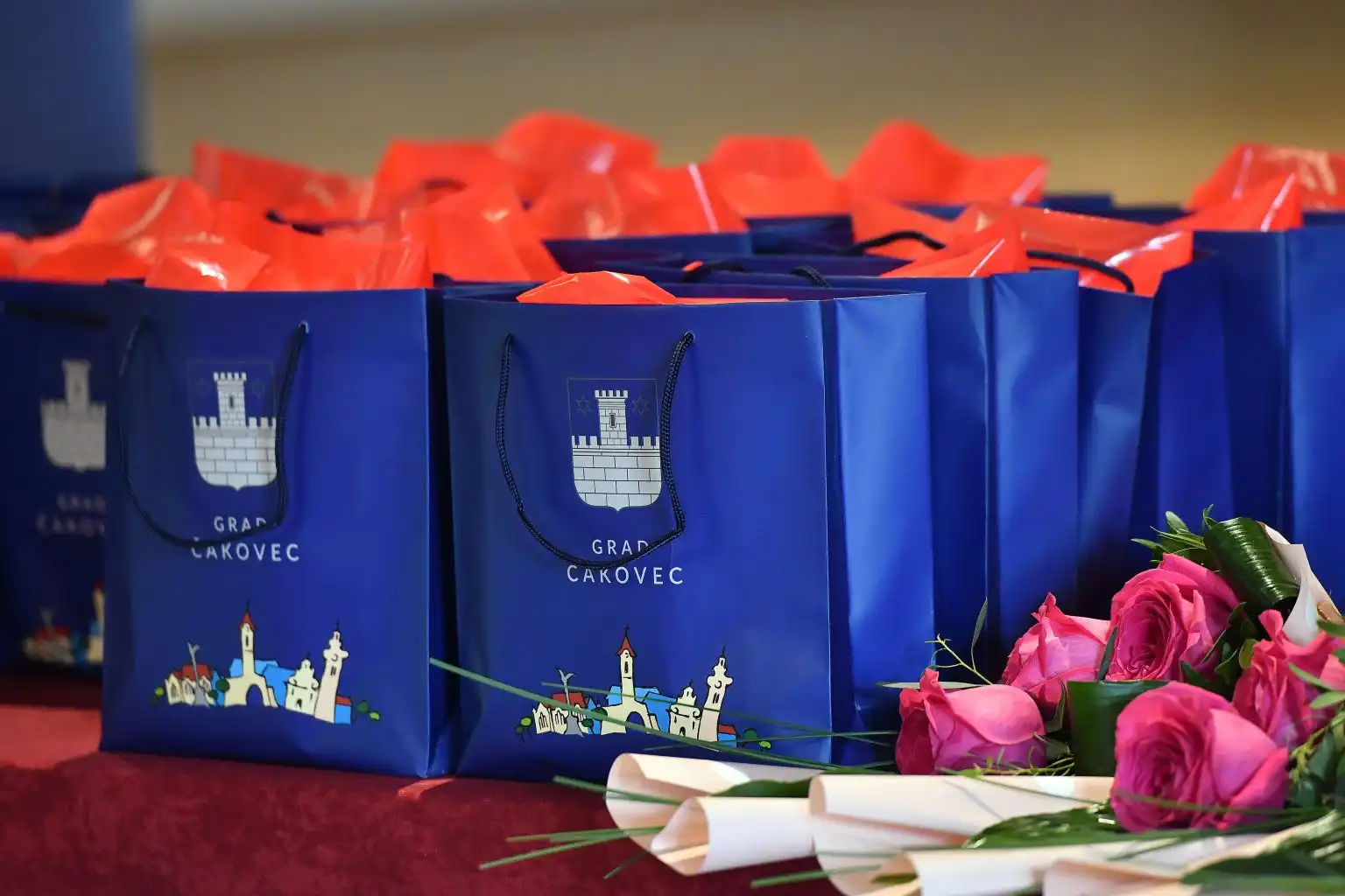 Grad Čakovec – učenici i mentori nagrade (7) Grad Čakovec – učenici i mentori nagrade (7)