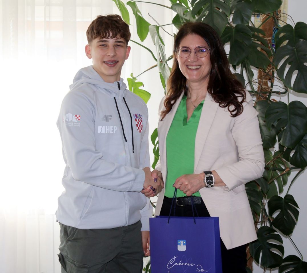 Grad Čakovec upriličio prijem za Davida Faića nakon medalje s Europskog prvenstva (6)