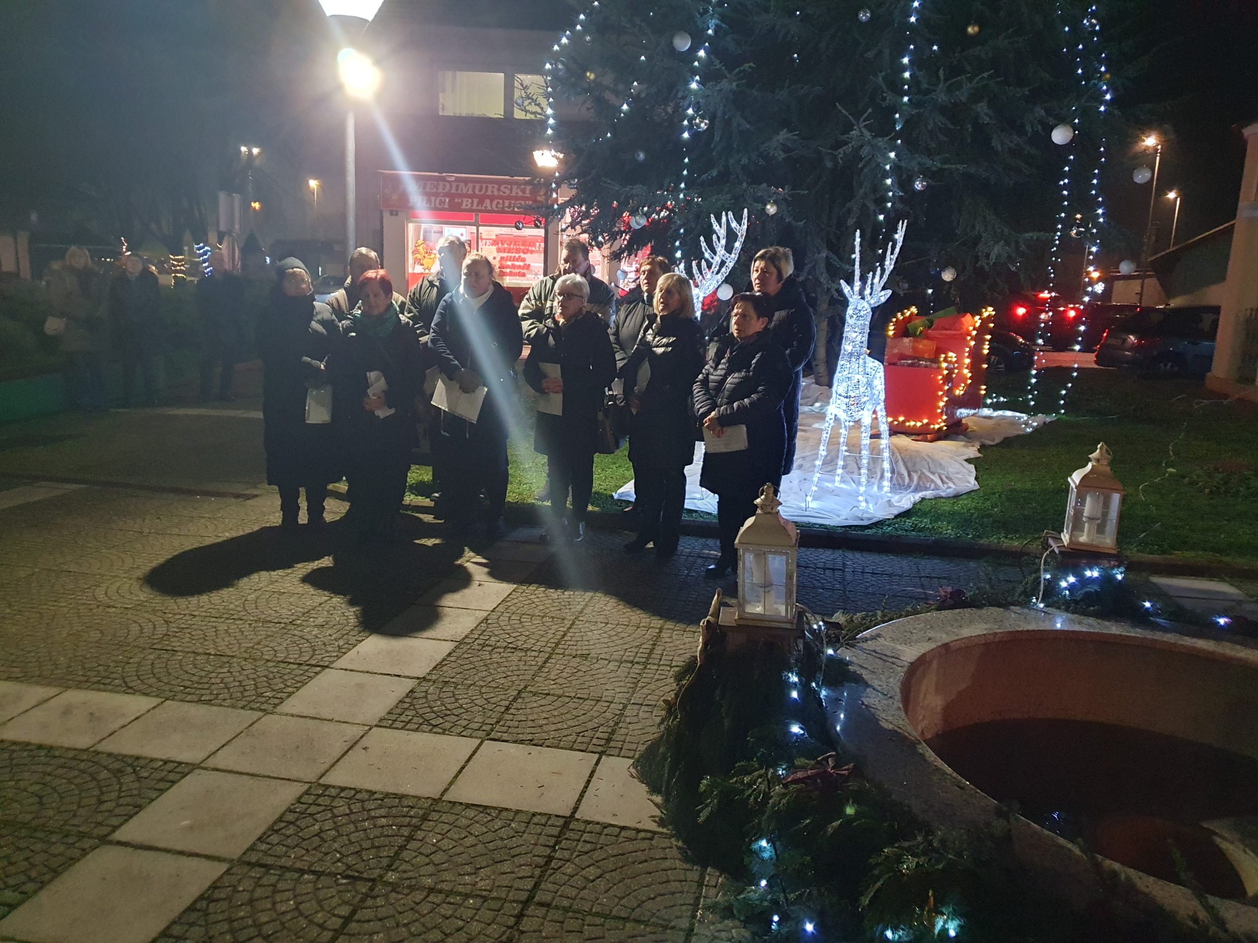 Grad Mursko Središće paljenje 2. adventske svijeće (3)