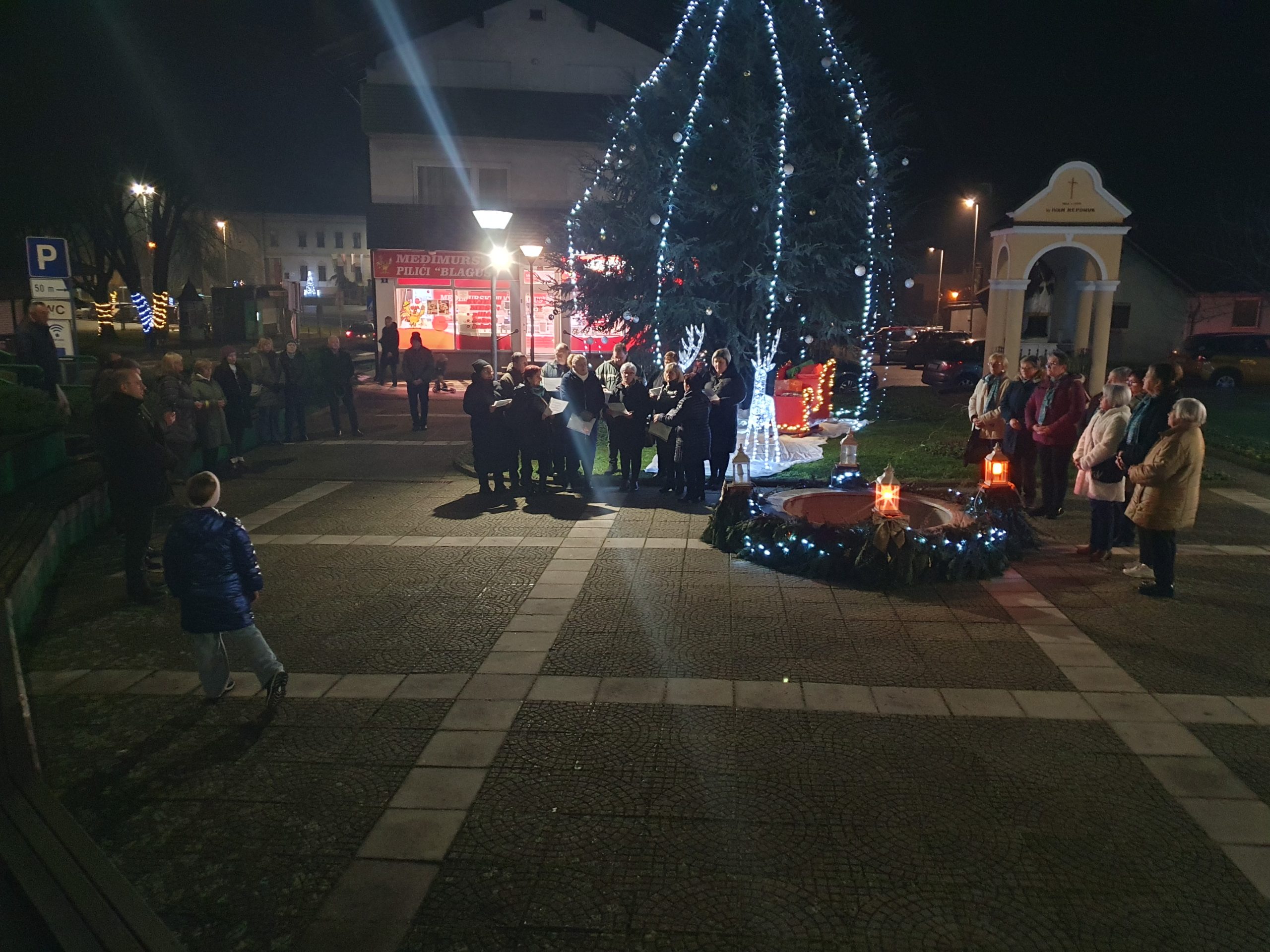 Grad Mursko Središće paljenje 2. adventske svijeće (5)