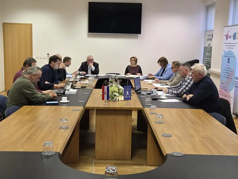 Grad Prelog (1) Grad Prelog (1)