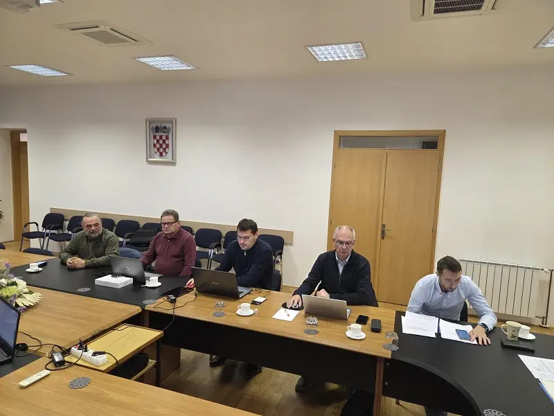 Grad Prelog (5) Grad Prelog (5)