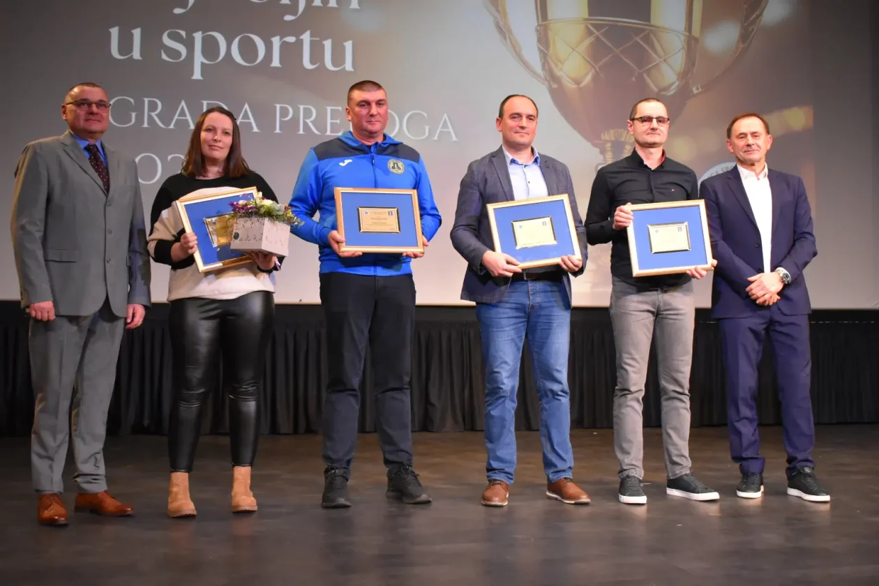 Grad Prelog Sportaši DODJELA NAGRADA NAJBOLJIM SPORTAŠIMA (19) Grad Prelog Sportaši DODJELA NAGRADA NAJBOLJIM SPORTAŠIMA (19)