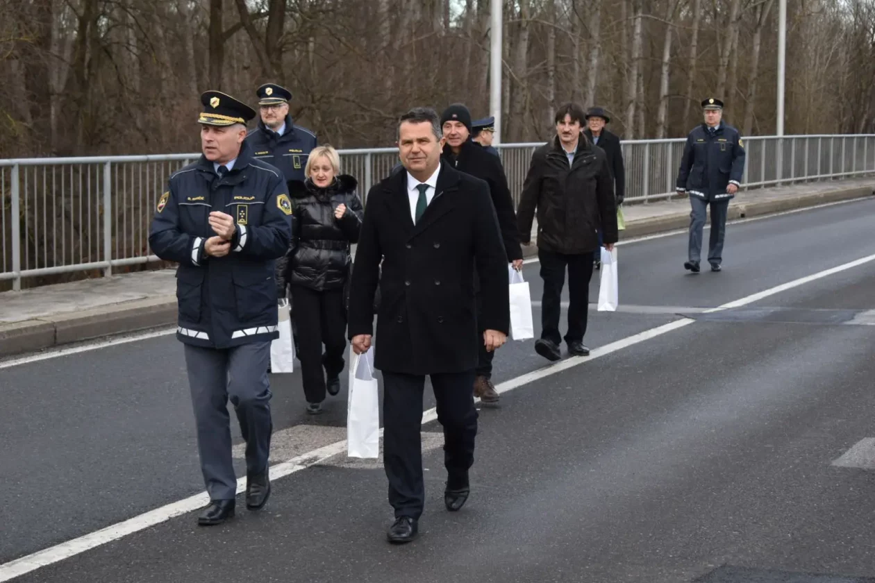 Grad Rudara – Mursko Središće – susret policije slovenija i hrvatska (6)