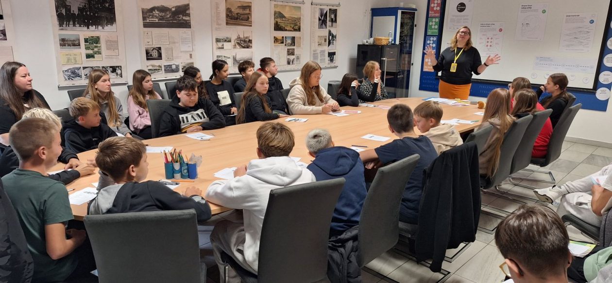 Gradska knjižnica i čitaonica Mursko Središće (2)