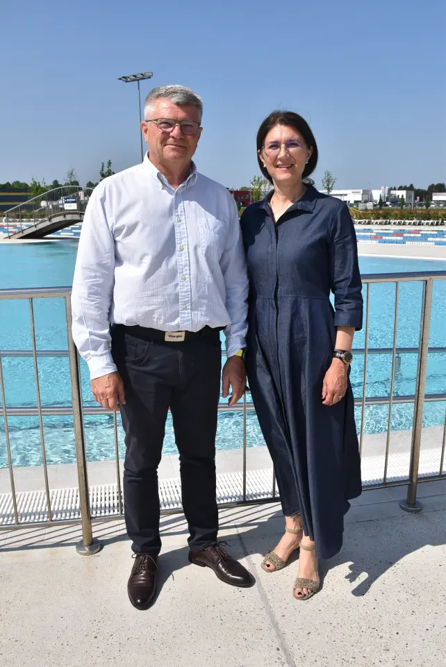 Gradski bazeni, sezona kupanja 2025. Ljerka Cividini, Miodrag Novosel (10) Gradski bazeni, sezona kupanja 2025. Ljerka Cividini, Miodrag Novosel (10)