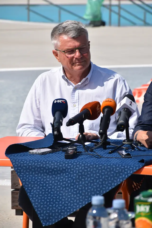 Gradski bazeni, sezona kupanja 2025. Ljerka Cividini, Miodrag Novosel (5) Gradski bazeni, sezona kupanja 2025. Ljerka Cividini, Miodrag Novosel (5)