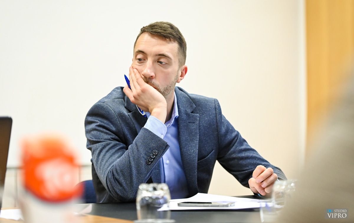 studio VIPRO, zvonimir grabant pročelnik za gospodarstvo