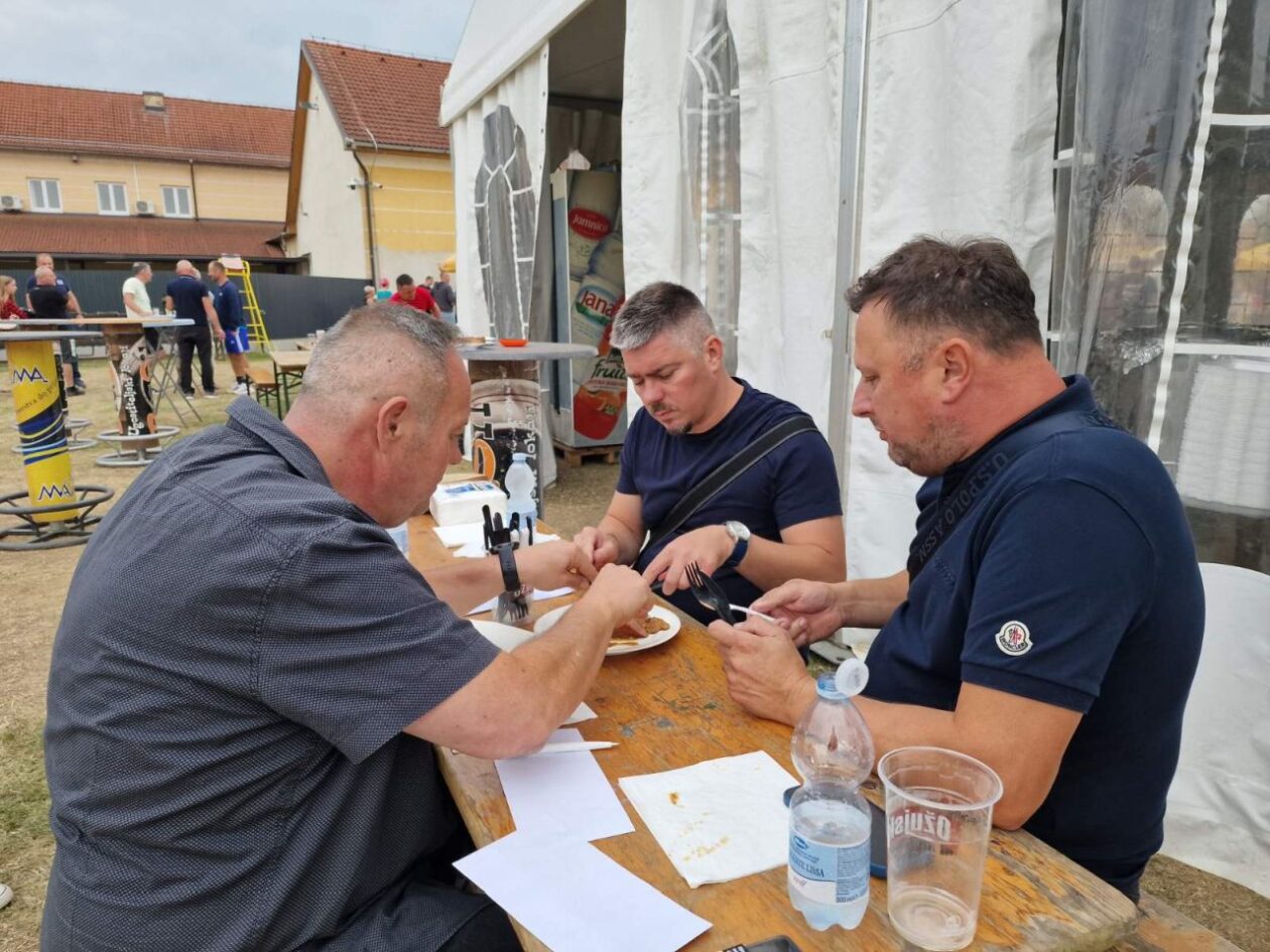 Grofovski kotlić Pribislavec 2025 (24) Grofovski kotlić Pribislavec 2025 (24)