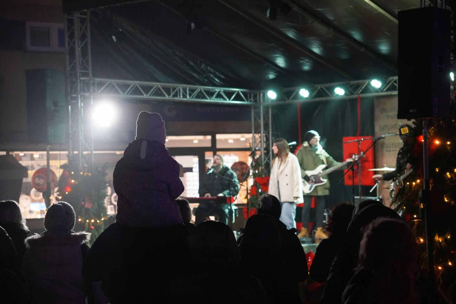 Grupa Emanuel duhovna glazba advent u čakovcu 2025 (10) Grupa Emanuel duhovna glazba advent u čakovcu 2025 (10)