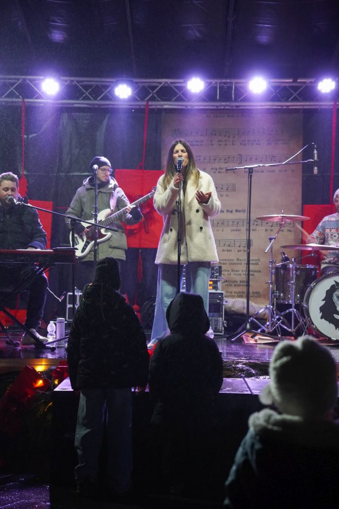 Grupa Emanuel duhovna glazba advent u čakovcu 2025 (13) Grupa Emanuel duhovna glazba advent u čakovcu 2025 (13)