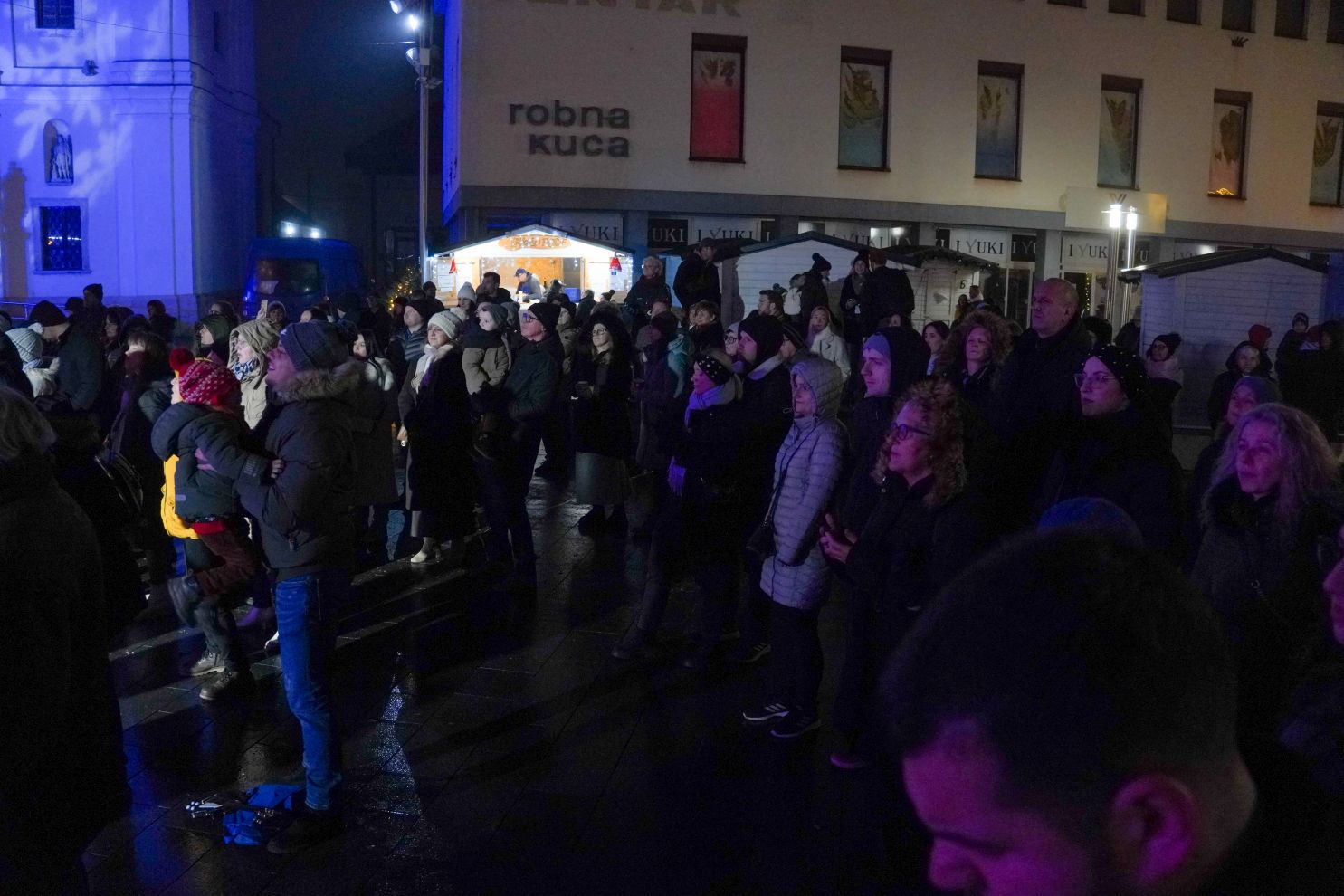 Grupa Emanuel duhovna glazba advent u čakovcu 2025 (19) Grupa Emanuel duhovna glazba advent u čakovcu 2025 (19)