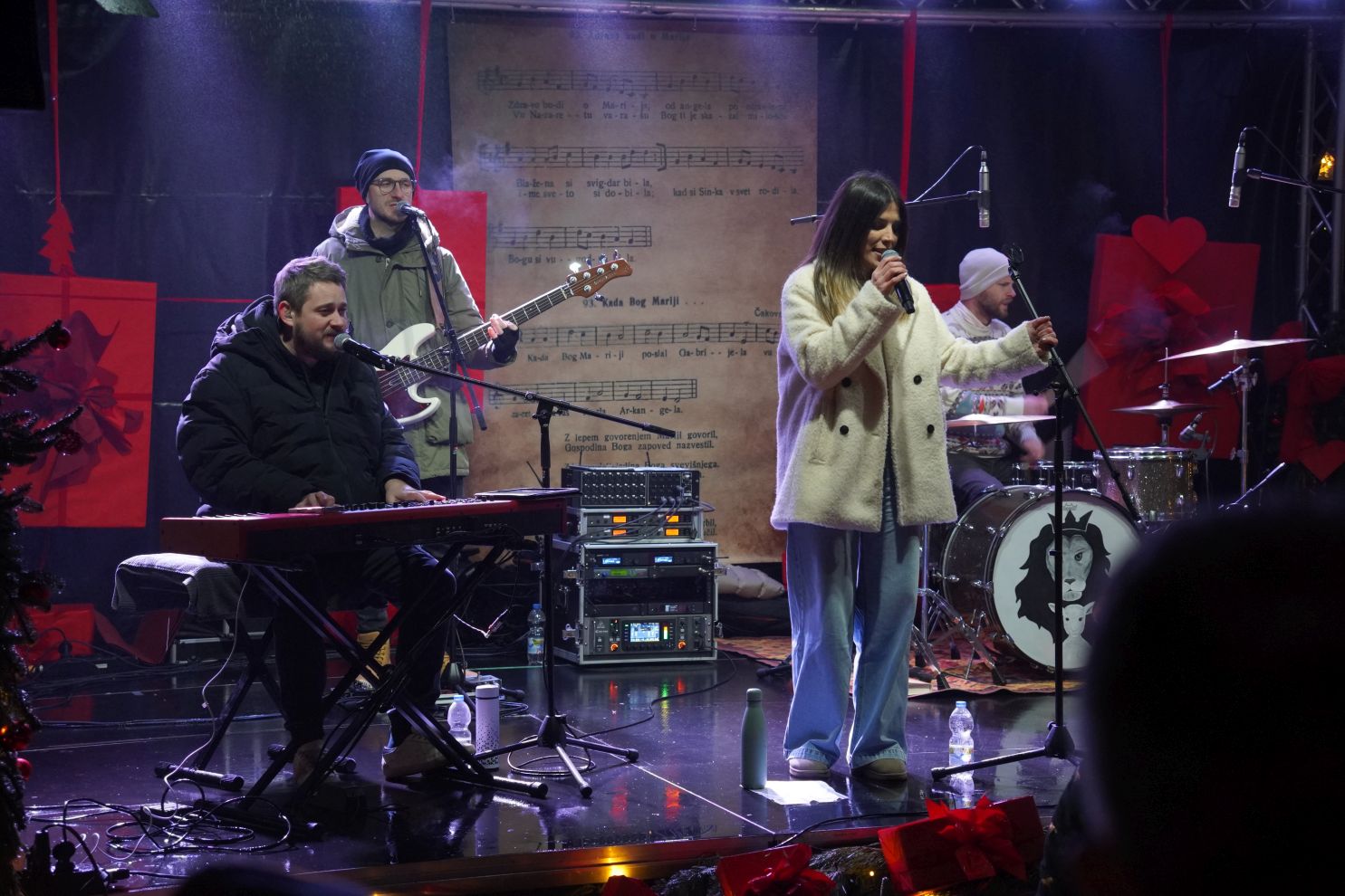 Grupa Emanuel duhovna glazba advent u čakovcu 2025 (20) Grupa Emanuel duhovna glazba advent u čakovcu 2025 (20)