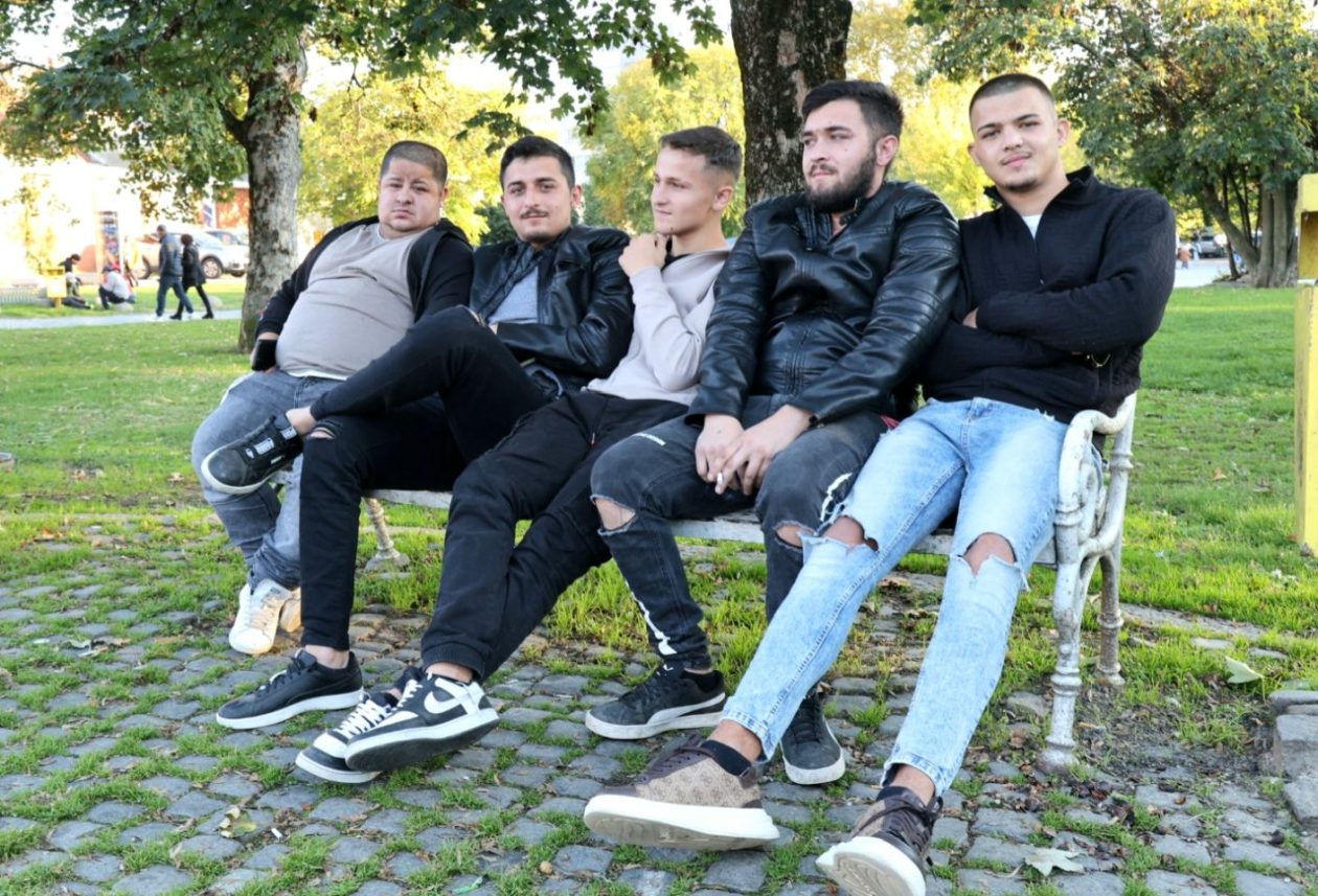 HALIDU U ČAST Tišina trga razbijena Halidovim glasom – Čakovec se oprostio na svoj način (3)