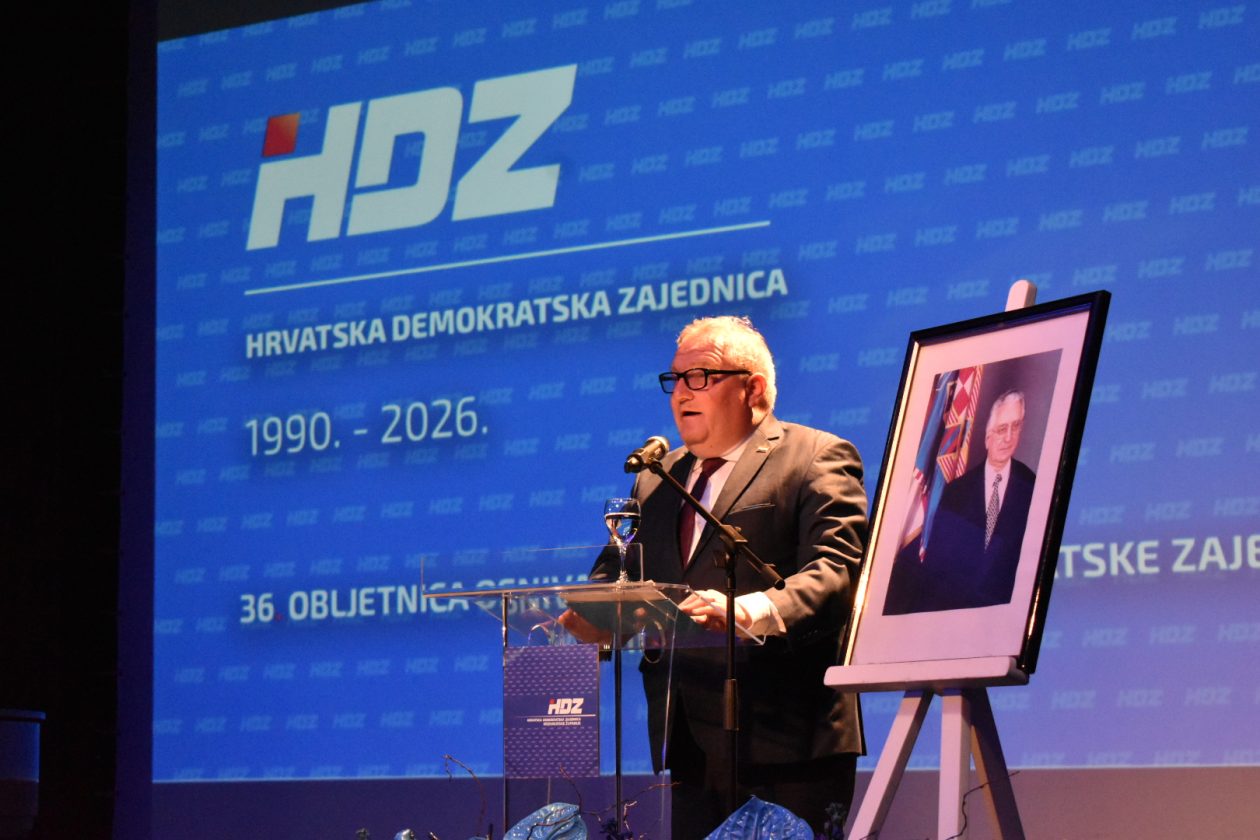 HDZ 36 godišnjica Plenković (15)