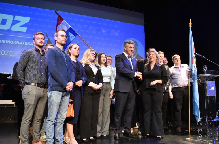 HDZ 36 godišnjica Plenković (30)