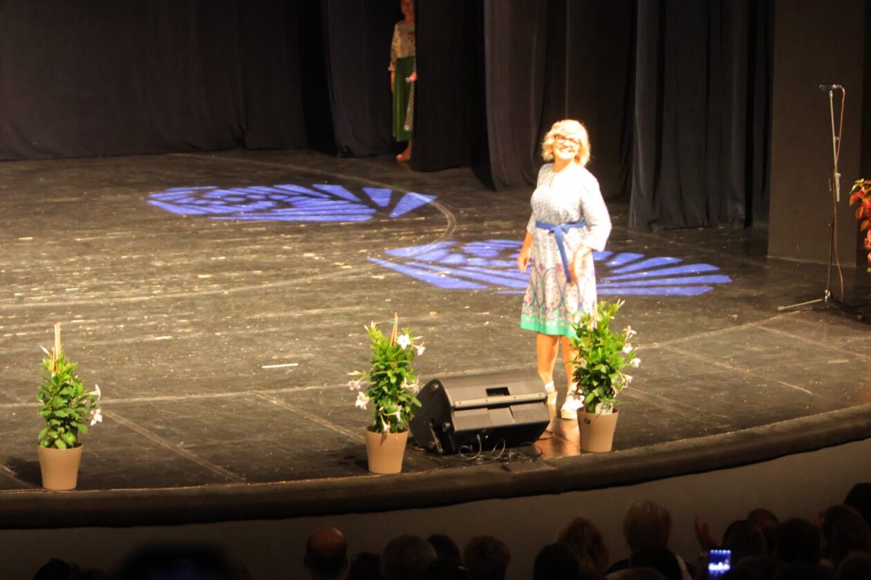 HUMANITARNA NOTA Održan koncert ‘Zajedno protiv raka pjesmom, plesom i modnom revijom 2025 (32) HUMANITARNA NOTA Održan koncert ‘Zajedno protiv raka pjesmom, plesom i modnom revijom 2025 (32)