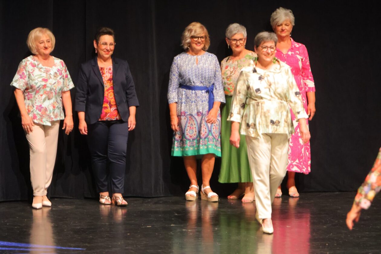 HUMANITARNA NOTA Održan koncert ‘Zajedno protiv raka pjesmom, plesom i modnom revijom 2025 (34) HUMANITARNA NOTA Održan koncert ‘Zajedno protiv raka pjesmom, plesom i modnom revijom 2025 (34)