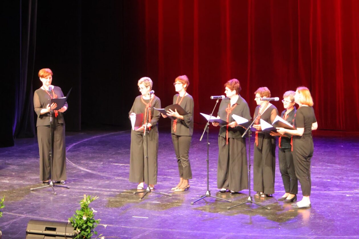 HUMANITARNA NOTA Održan koncert ‘Zajedno protiv raka pjesmom, plesom i modnom revijom 2025 (42) HUMANITARNA NOTA Održan koncert ‘Zajedno protiv raka pjesmom, plesom i modnom revijom 2025 (42)