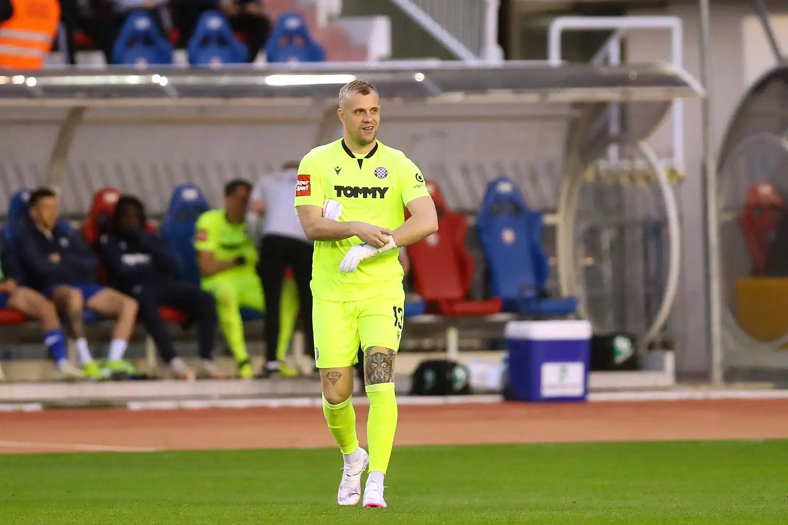 Hajduk Dinamo, utakmica, 3.4 (18) Hajduk Dinamo, utakmica, 3.4 (18)