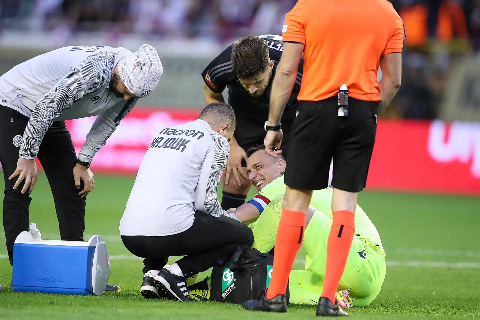 Hajduk Dinamo, utakmica, 3.4 (28) Hajduk Dinamo, utakmica, 3.4 (28)