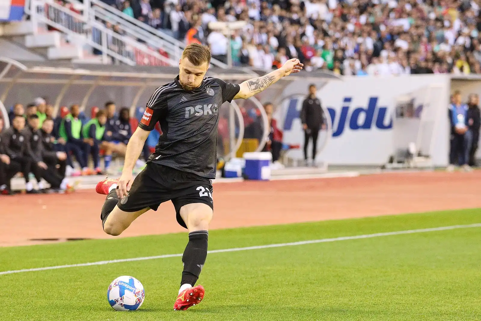 Hajduk Dinamo, utakmica, 3.4 (34) Hajduk Dinamo, utakmica, 3.4 (34)