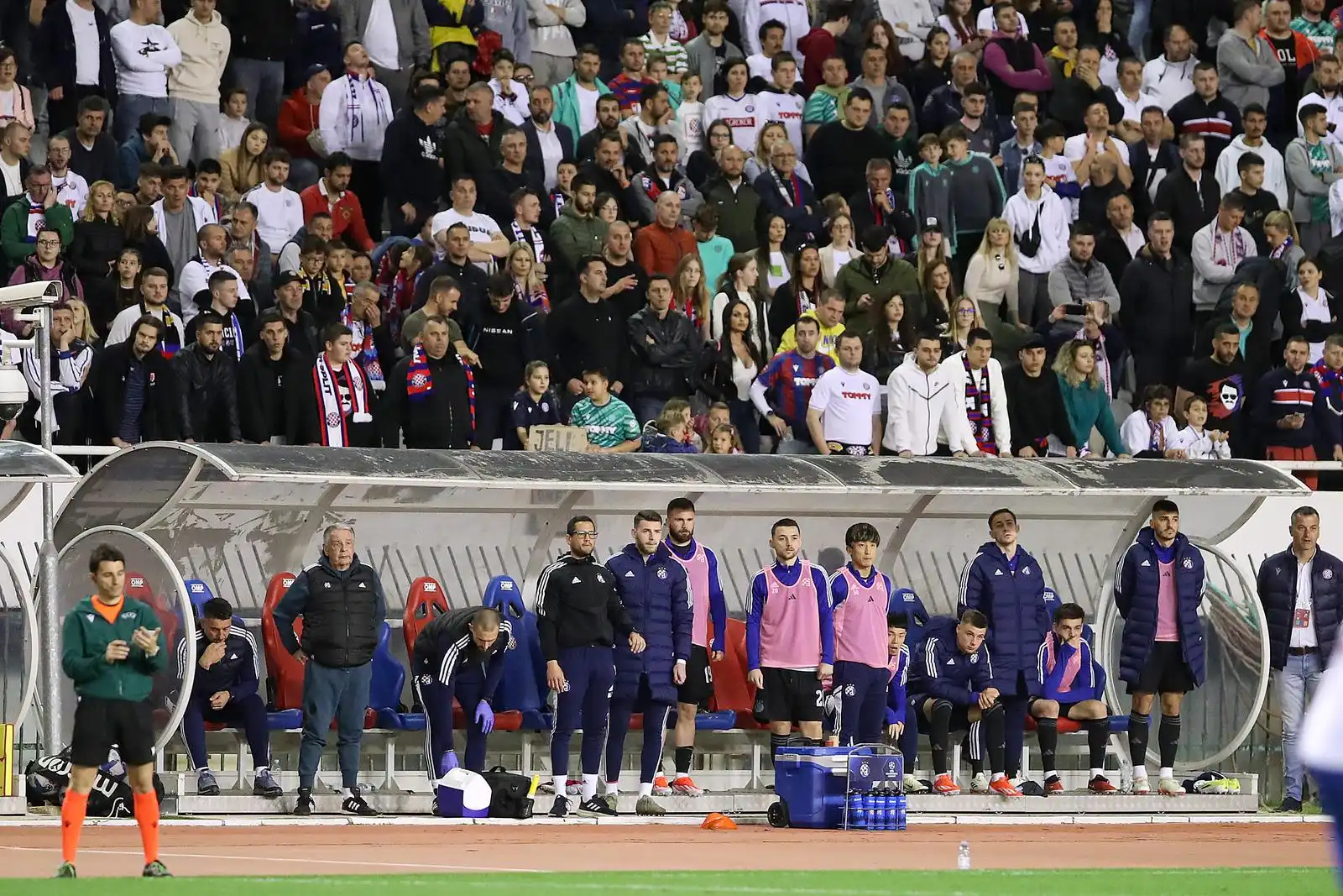 Hajduk Dinamo, utakmica, 3.4 (45) Hajduk Dinamo, utakmica, 3.4 (45)