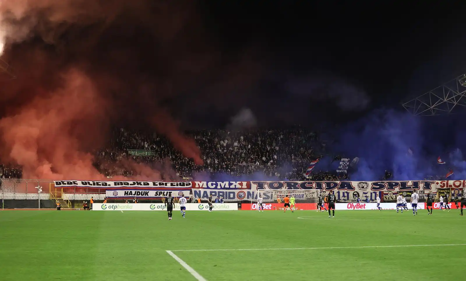 Hajduk Dinamo, utakmica, 3.4 (66) Hajduk Dinamo, utakmica, 3.4 (66)