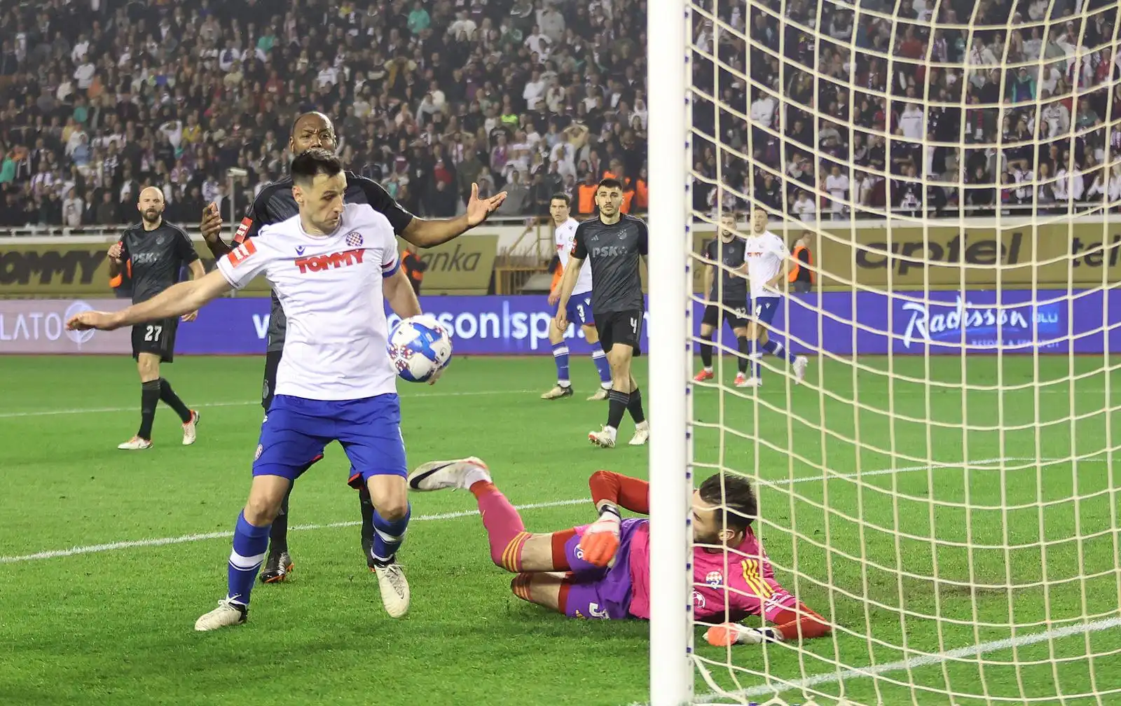 Hajduk Dinamo, utakmica, 3.4 (91) Hajduk Dinamo, utakmica, 3.4 (91)