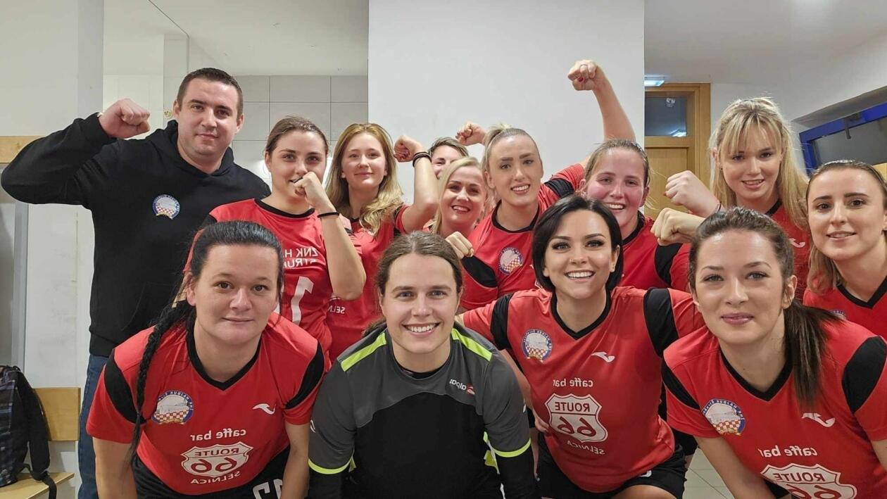 Hajduk Štrukovec žnk (9)