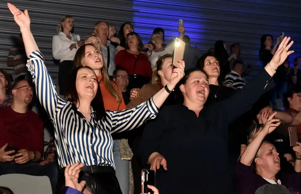 Halid Bešlić, Arena (5)