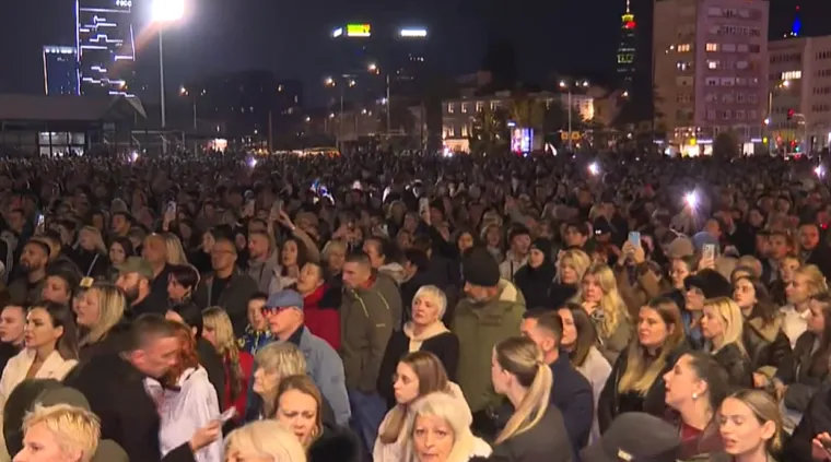 Halid Bešlić okupljanje u Sarajevu (4) Halid Bešlić okupljanje u Sarajevu (4)