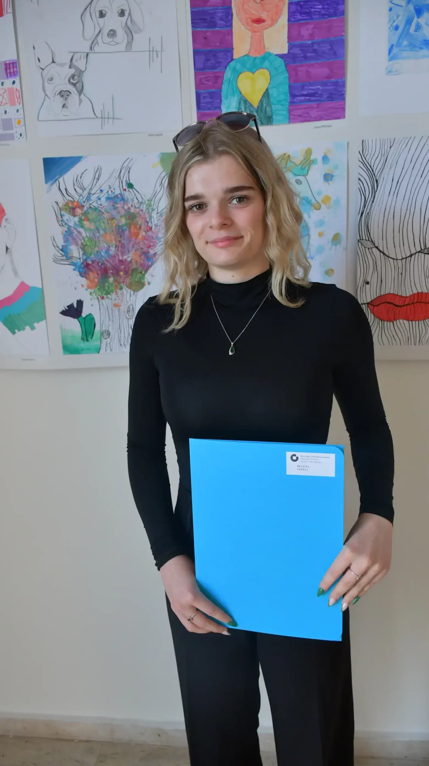 Hana i Helena Veseli (6) Hana i Helena Veseli (6)