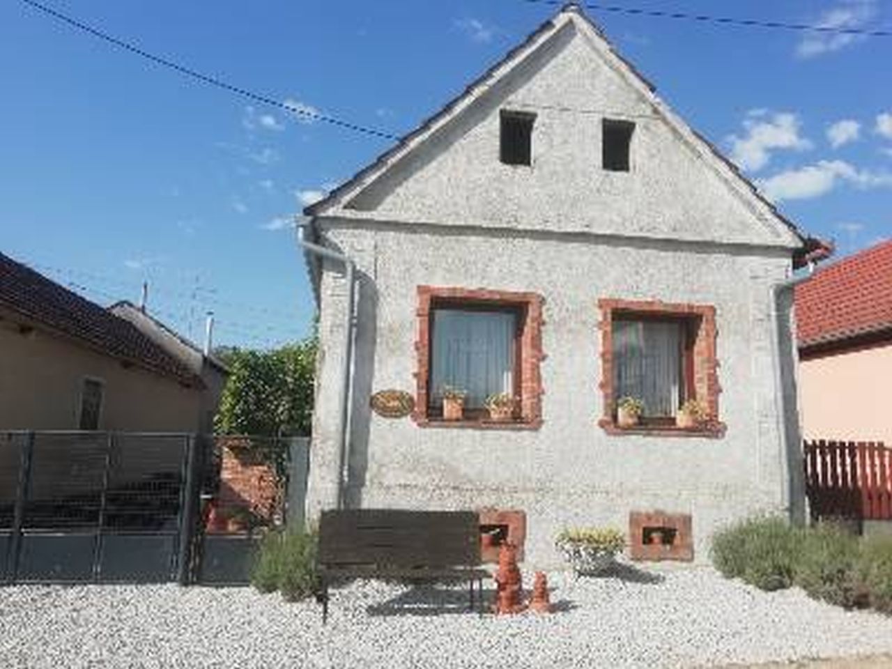 Hiža starina-Podturen Hiža starina-Podturen