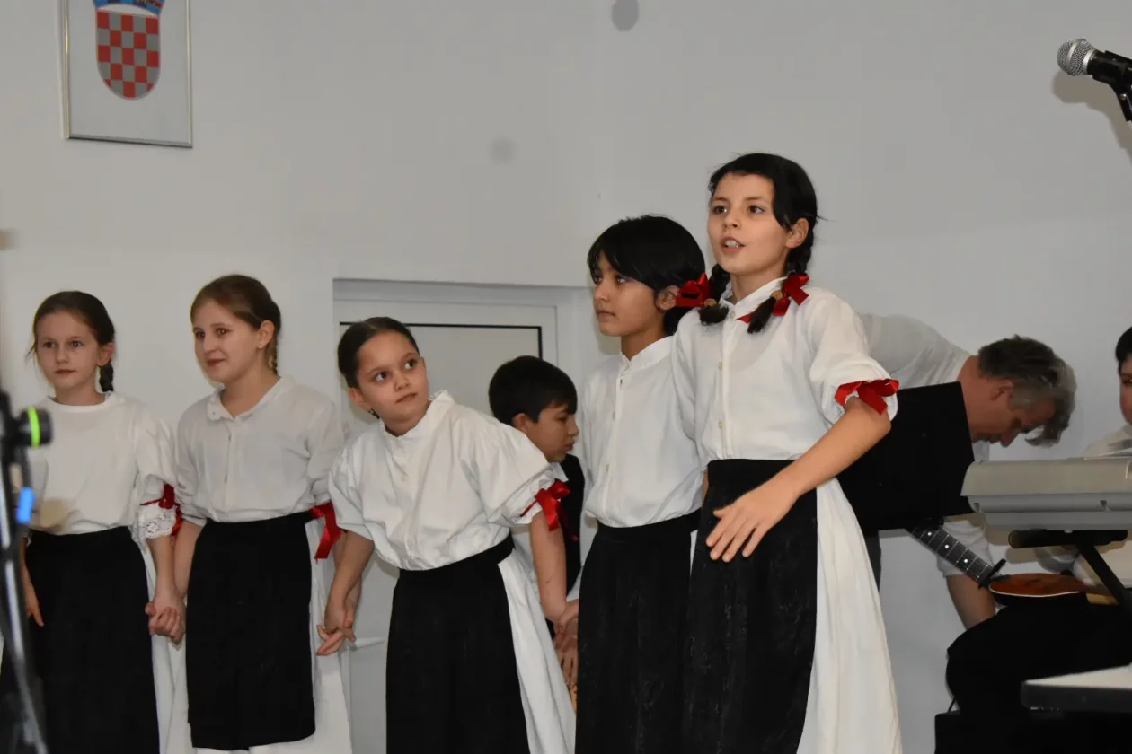 Hlapičina 100 godina školstva TK (20)