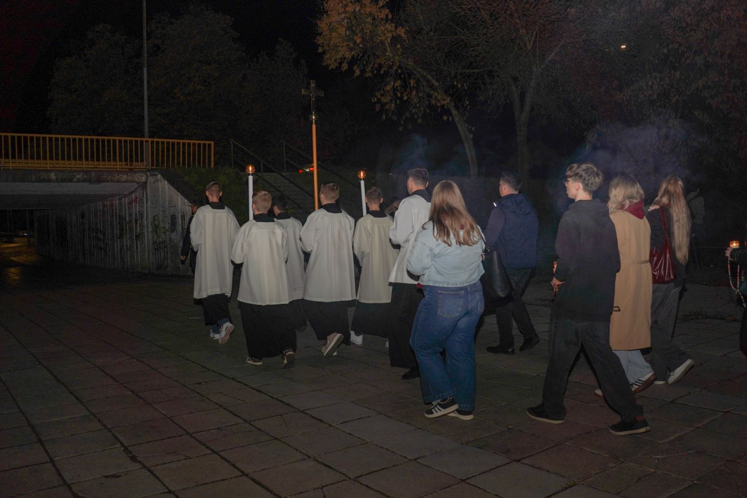 Holwyin Varaždin misa procesija svijeće molitva krunica (28)