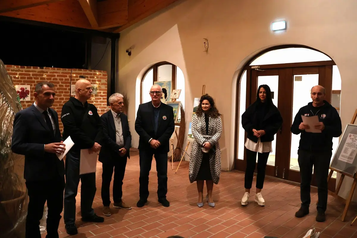 Hrvatski branitelji – izložba (10)