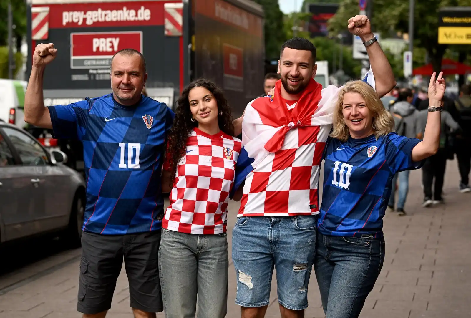 Hrvatski navijači Hamburg 2024 (2) Hrvatski navijači Hamburg 2024 (2)
