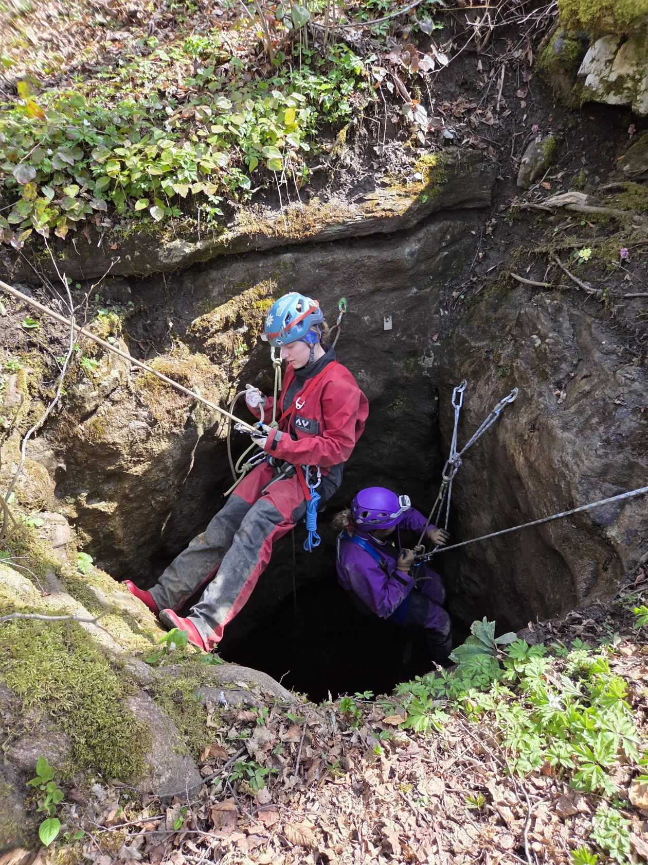 Hrvoje Lepoglavec – Ulazak u Vražju Jamu