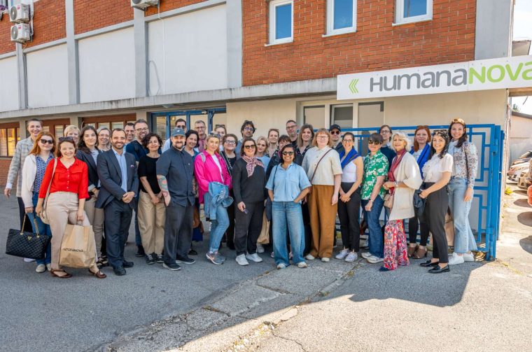 Humana nova-2