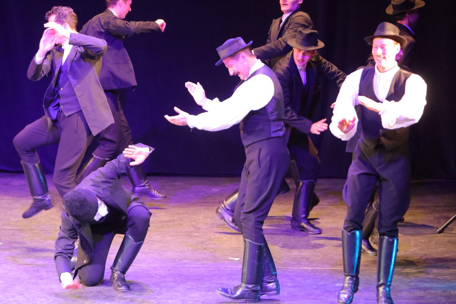 Hungarian National Folk Ensemble 27