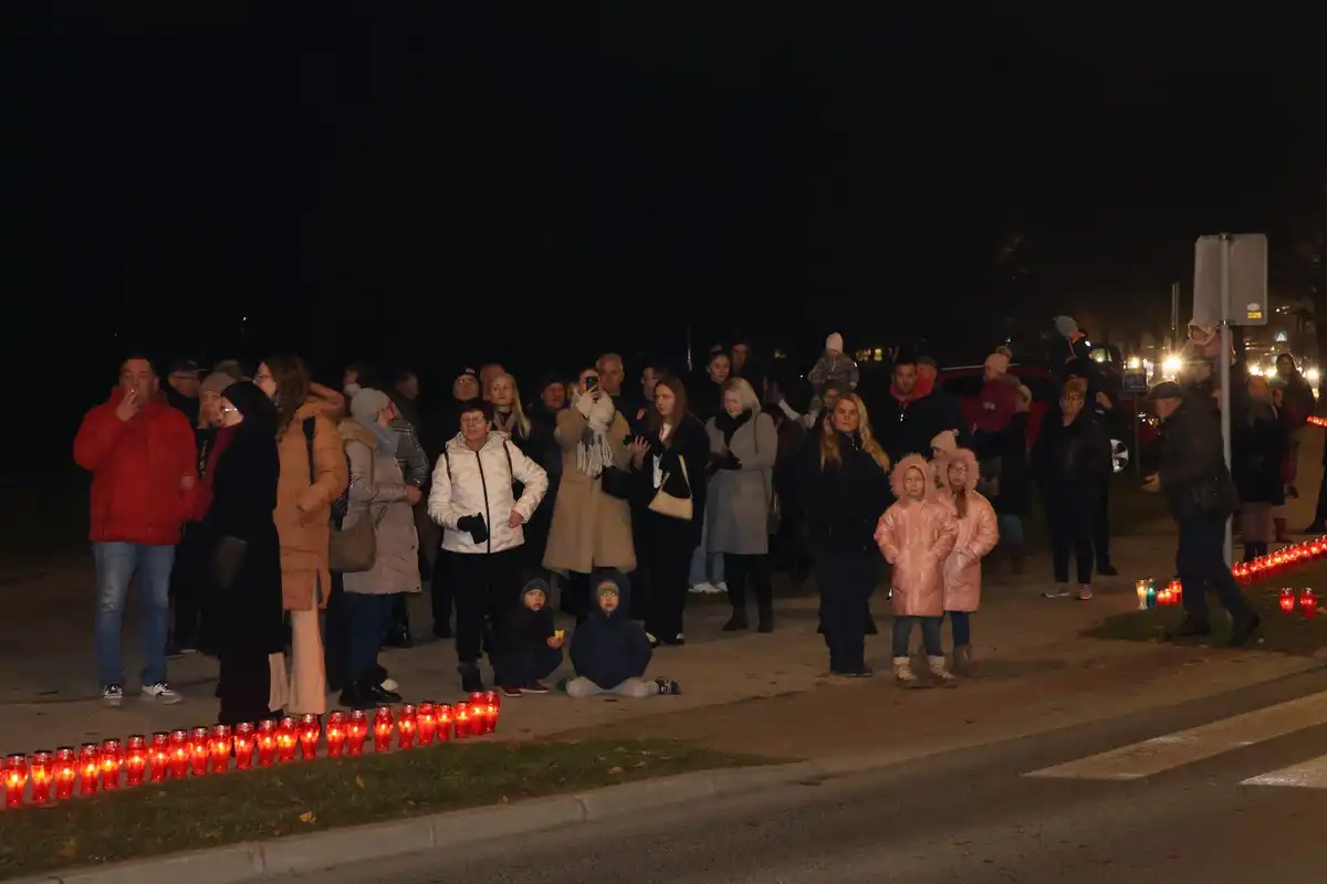 I-u-mom-gradu-Vukovar-svijetli-32