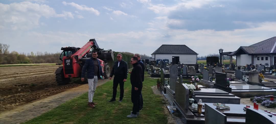 IMG-103a69a8a5973e3827946b6a21c7a511-V