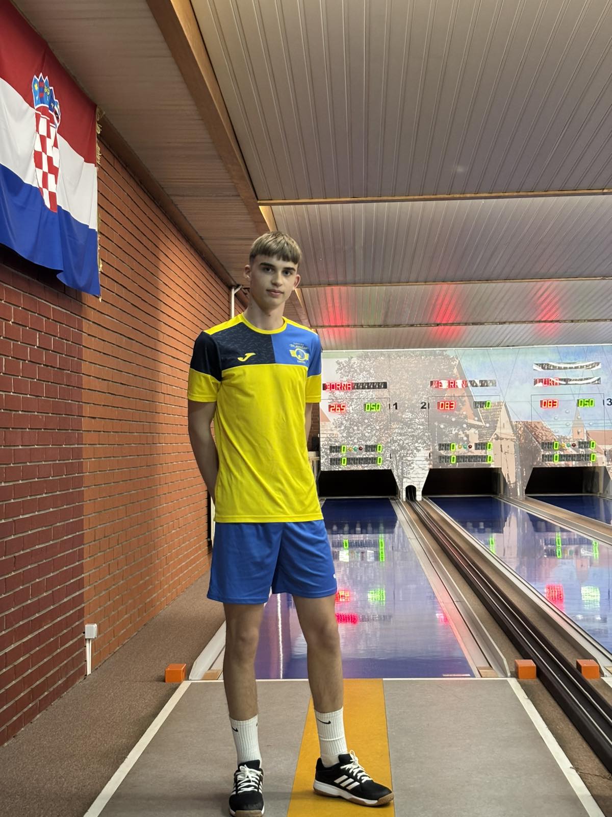 kuglanje mladi kuglanje mladi