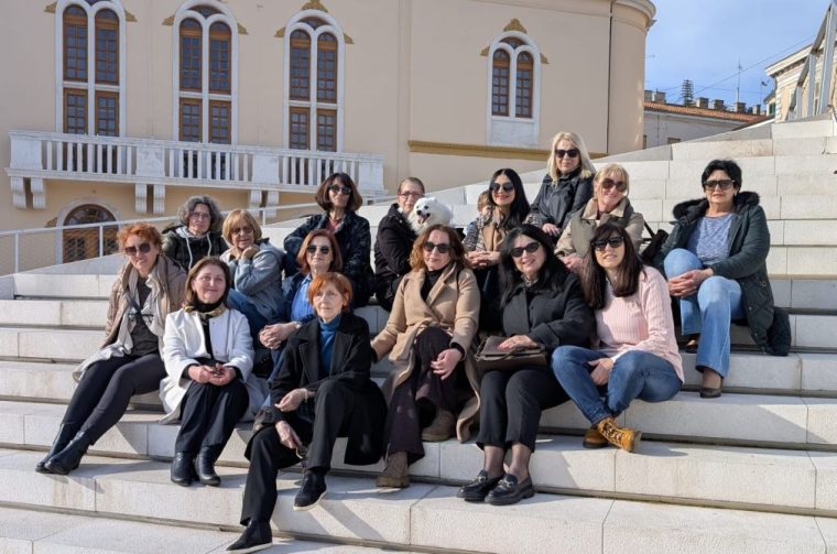 Izložba Udruge likovnih amatera Tempera